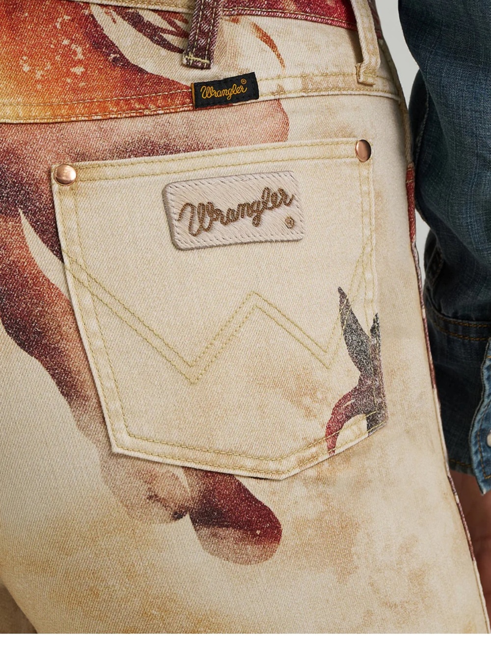 Wrangler Lainey Wilson Wild Horses Wide Leg Jeans - Picture 6 of 9